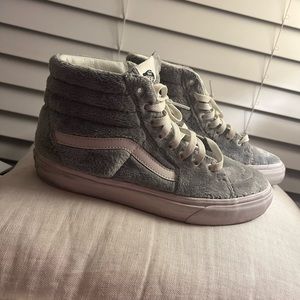 Used Vans unisex high top sneakers- washable material grayish furry material